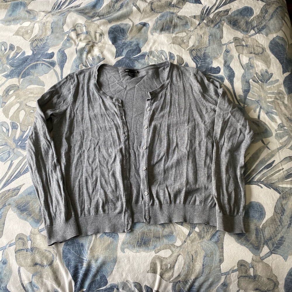H&M Sweater